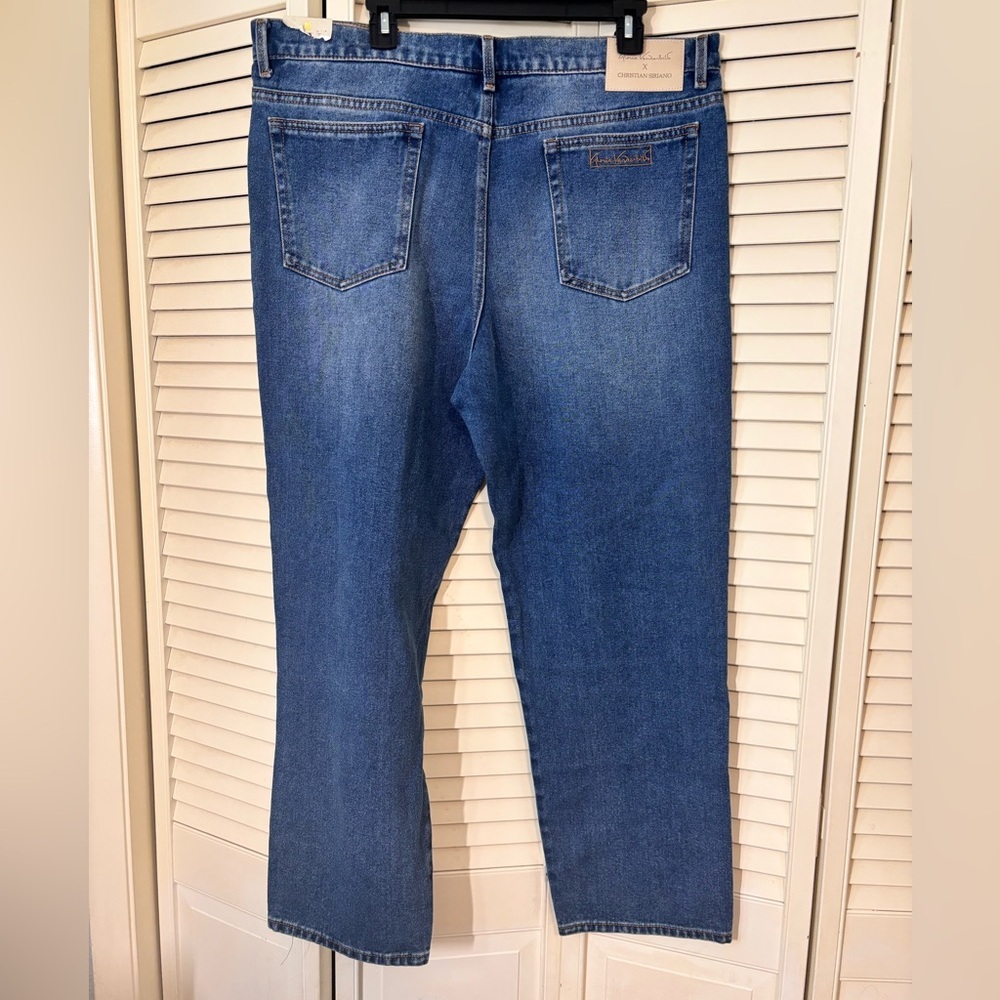 Gloria Vanderbilt x Christian Siriano
Miles Straight Leg Jeans | Sz 18 | NEW - Picture 3 of 9